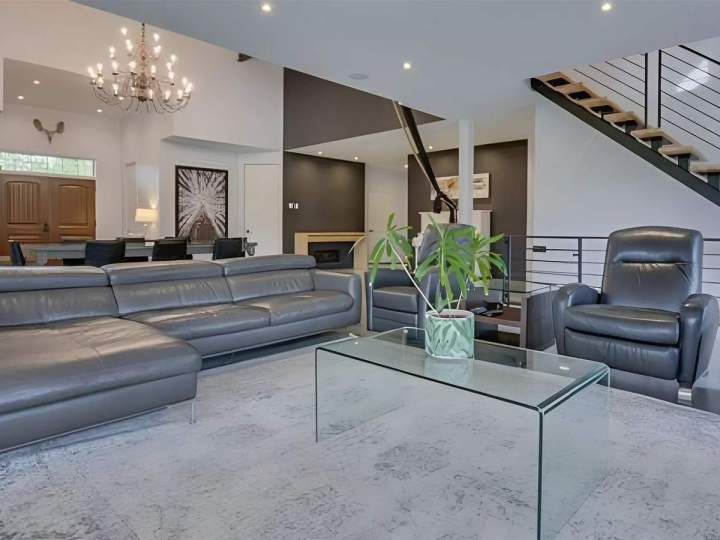 Transformation d'un duplex en maison unifamiliale